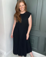 Maggie Pleated Maxi Dress in Black (8-18)