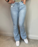 Lois Stretchy Jeans in Light Denim (Sizes 10-20)