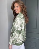 Jenny Jungle Print Top in Khaki (10-18)