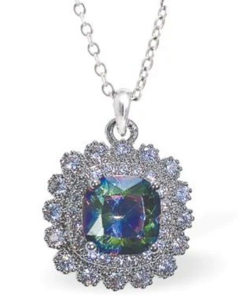 Vitrail Medium Ornate Necklace in Sterling Silver