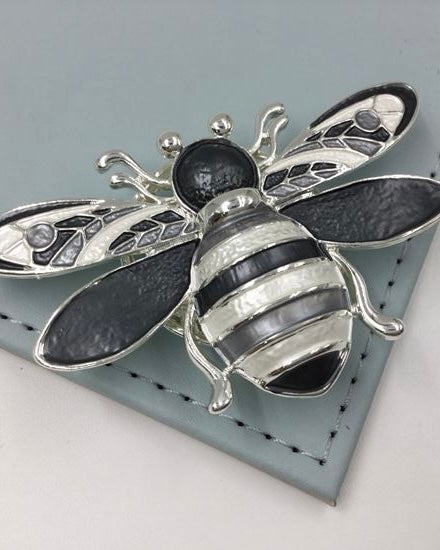 Queen Bee Magnetic Brooch/Scarf Pin in Silver